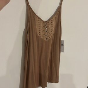 Yellow American eagle top with tags